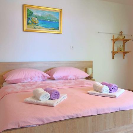 Studio Apartman Mia Stobreč 外观 照片