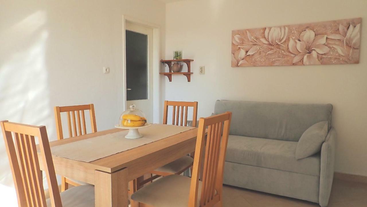 Studio Apartman Mia Stobreč 外观 照片